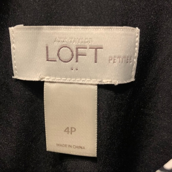 Ann Taylor LOFT Petite Floral Dress- 4 - Picture 3 of 7